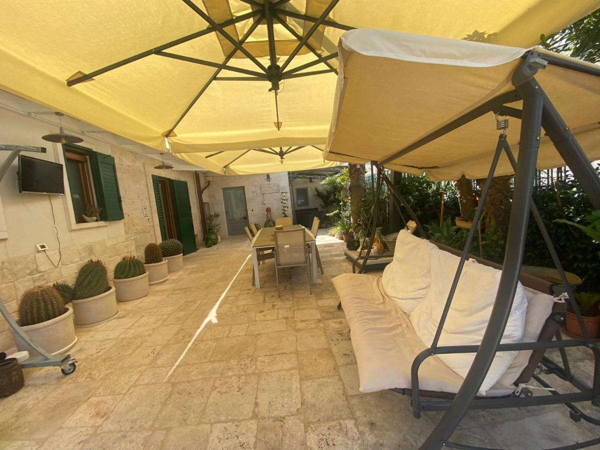Trulli Occhi Di Pietra Lägenhet Alberobello Exteriör bild