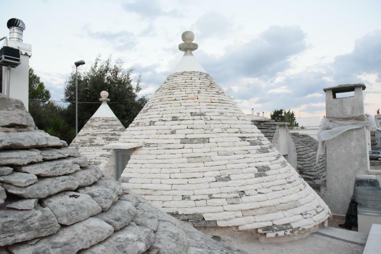Trulli Occhi Di Pietra Lägenhet Alberobello Exteriör bild