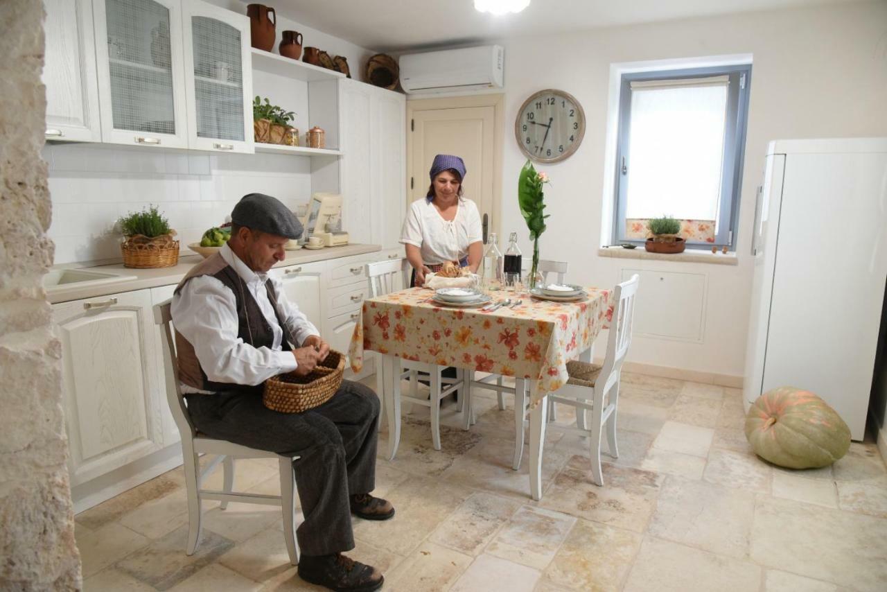 Trulli Occhi Di Pietra Lägenhet Alberobello Exteriör bild
