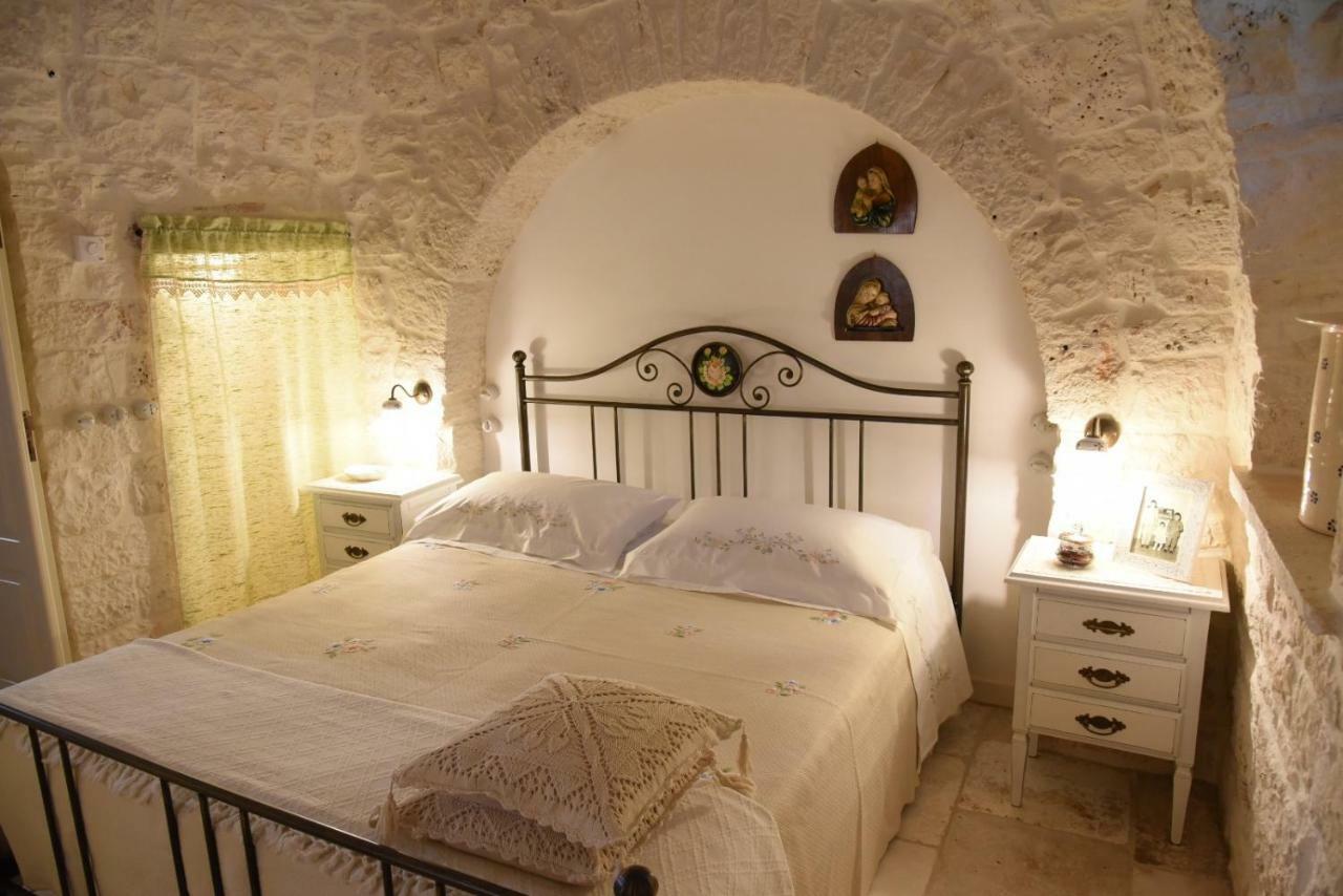 Trulli Occhi Di Pietra Lägenhet Alberobello Exteriör bild