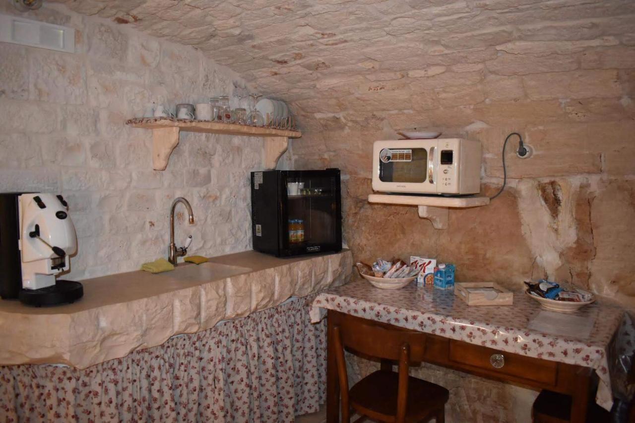 Trulli Occhi Di Pietra Lägenhet Alberobello Exteriör bild